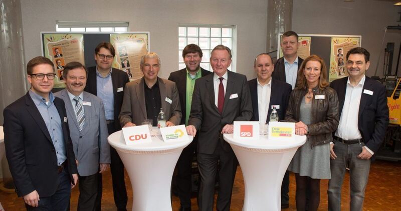 02_02_16Wol_Facebook-1