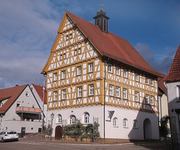 Im Rathaus in Gemmrigheim werden Jugendliche gehört.