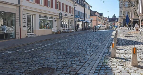 Dieser gepflasterte Bereich der Eberhardstraße sollte eigentlich zur Fußgängerzone werden.