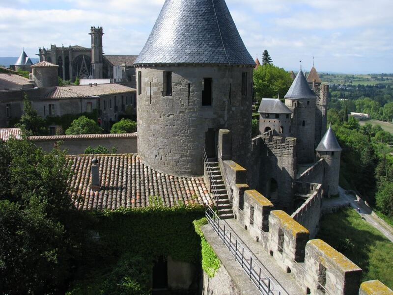 065.Carcassonne