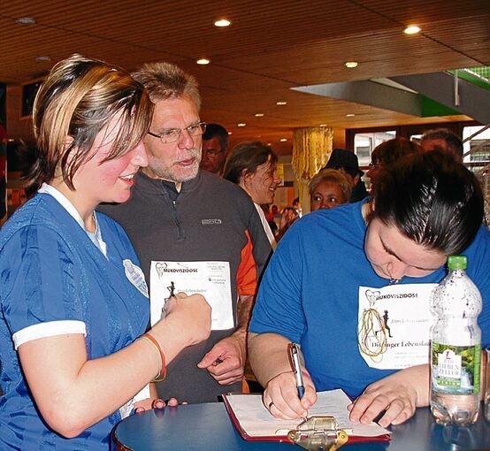 350_008_742885_COKRZisch_M.jpg