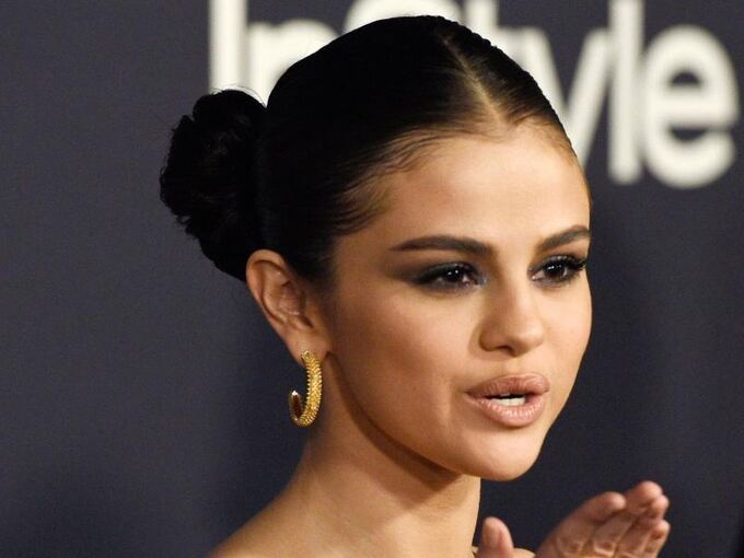 Selena Gomez Heizt Spekulationen Uber Liebes Comeback An