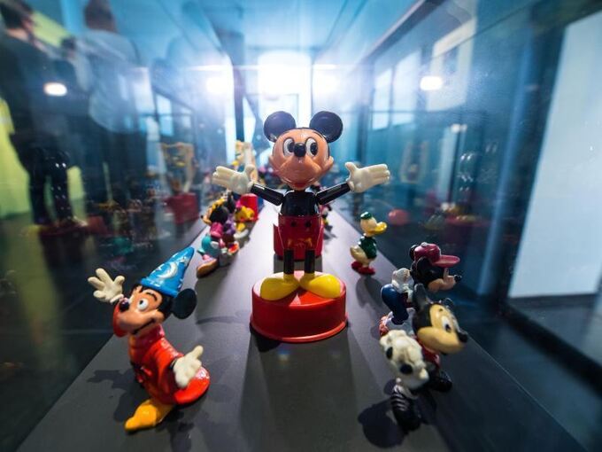 «Walt Disney - Mickey, Donald & Friends»