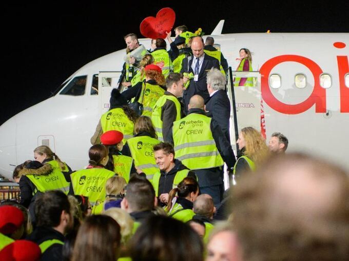 Mitarbeiter nehmen Abschied von Air Berlin