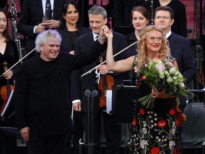 Letztes Konzert von Sir Simon Rattle Letztes Konzert von Sir Simon Rattle