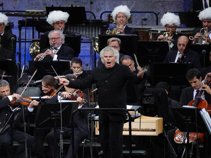 Letztes Konzert von Sir Simon Rattle Letztes Konzert von Sir Simon Rattle