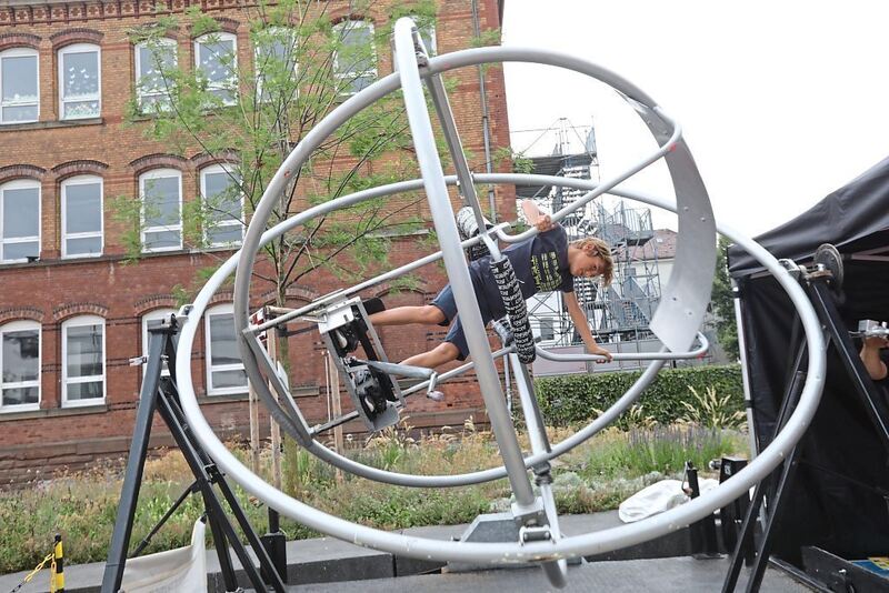 350_0008_1279987_21_07_18Theiss_116