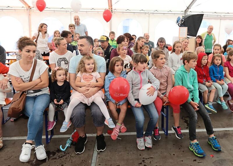 350_0008_1280141_21_07_18Theiss_72