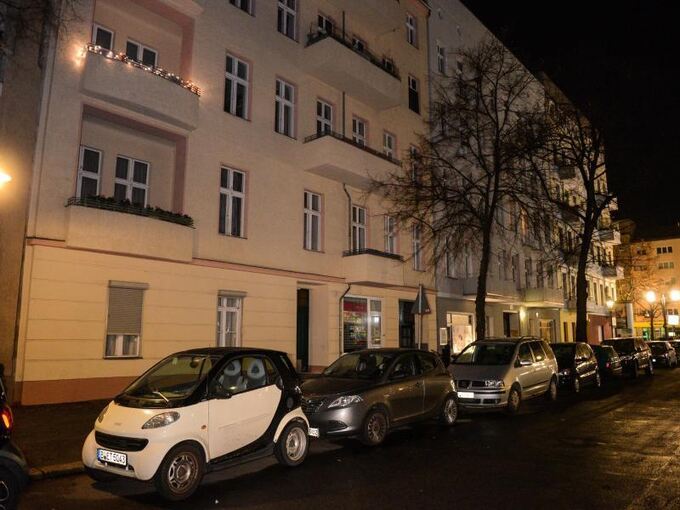Mann in Berlin auf offener Straße erschossen