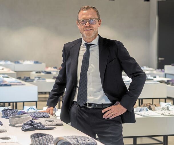 Will die Position auf dem Hemdenmarkt ausbauen: Olymp-Chef Mark Bezner.Foto: H. Wolschendorf