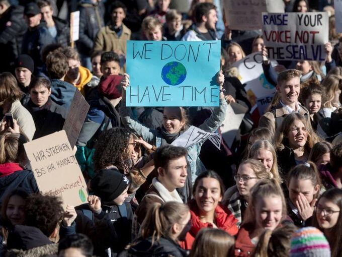 Schüler demonstrieren für mehr Klimaschutz