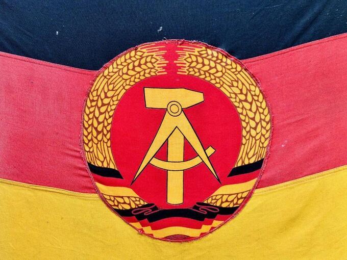 Fahne der DDR