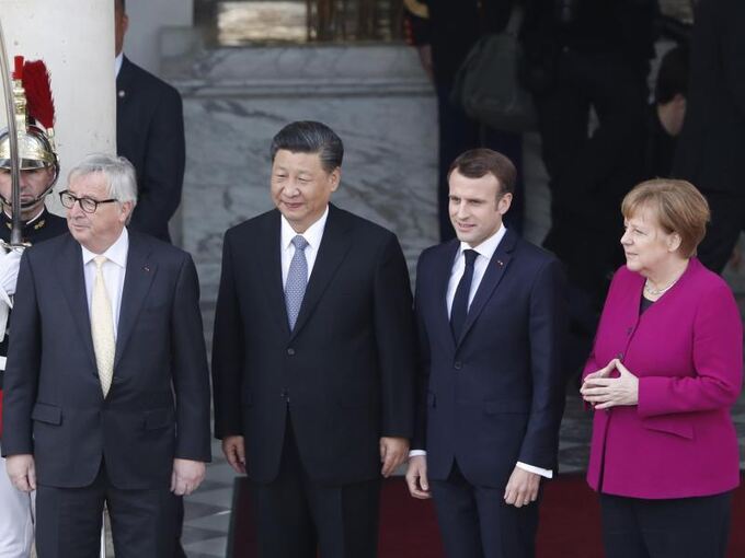 Juncker, Xi, Macron und Merkel in Paris