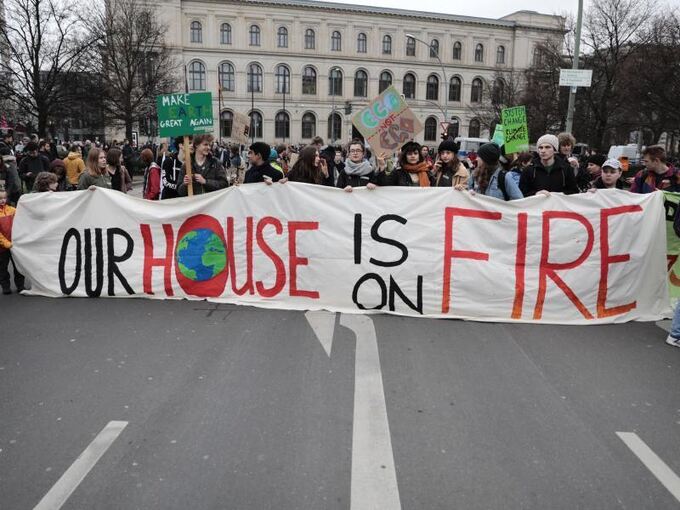«House on Fire»