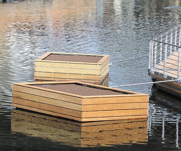 Die schwimmenden Gärten werden erst kurz vor der Gartenschau-Eröffnung bepflanzt.