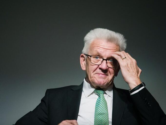 Kretschmann lädt im Ramadan zum Fastenbrechen ein - Baden-Württemberg - Ludwigsburger Kreiszeitung