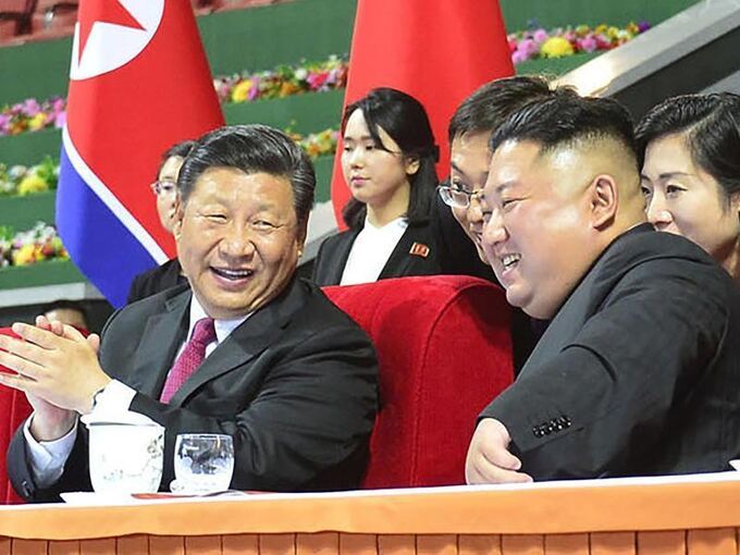 Xi Jinping und Kim Jong Un
