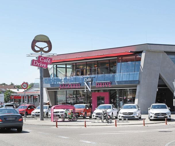 Das Drive-in-Café am Ortseingang von Beilstein ist bei Kunden beliebt. Die kommen überwiegend mit dem Auto und sorgen teilweise für Zustände, die die Anwohner auf die Palme bringen.Foto: Ramona Theiss