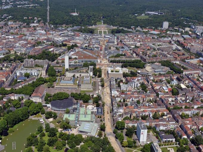 Luftbild Innenstadt von Karlsruhe