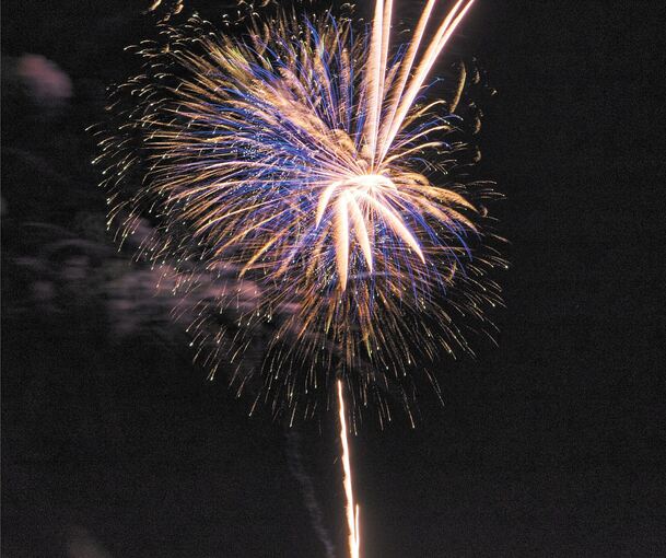 Den Abschluss markiert traditionell das Feuerwerk am Montag.Foto: Karsten Thalau