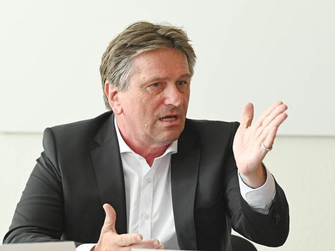 Manfred Lucha (Bündnis 90/Die Grünen)