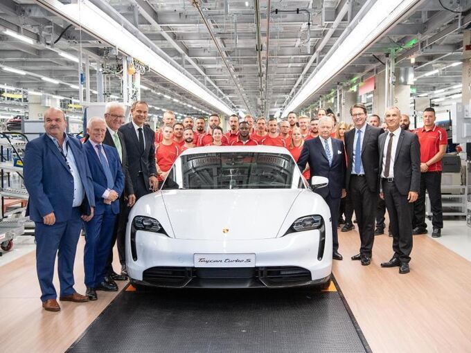 Produktionseröffnung des Porsche Taycan