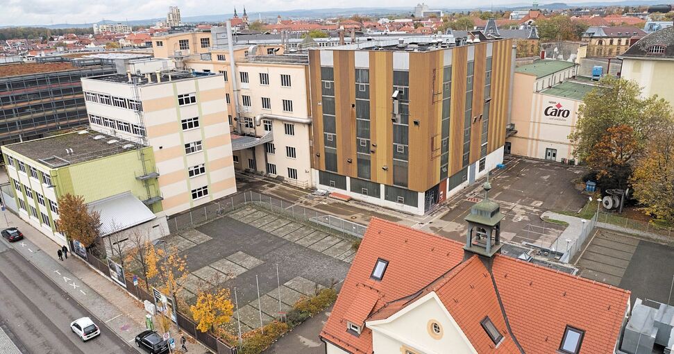 Blick auf das Nestle Areal am Bahnhof. Foto: Holm Wolschendorf