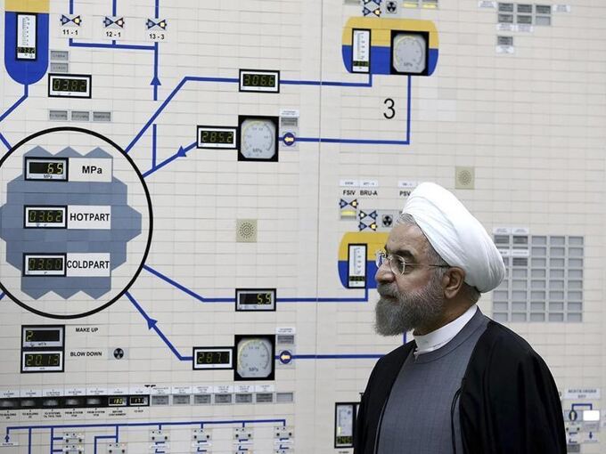 Ruhani besucht Atomkraftwerk