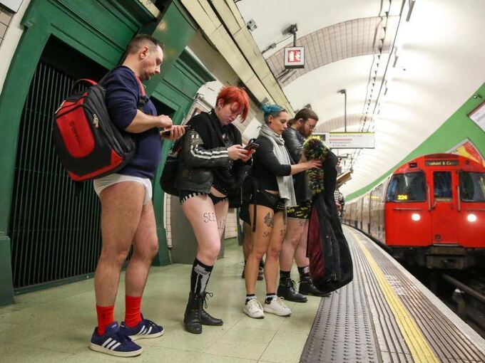 «No Pants Subway Ride» - London