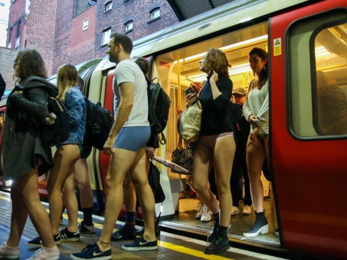 «No Pants Subway Ride» - London