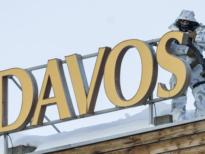 Polizist in Davos