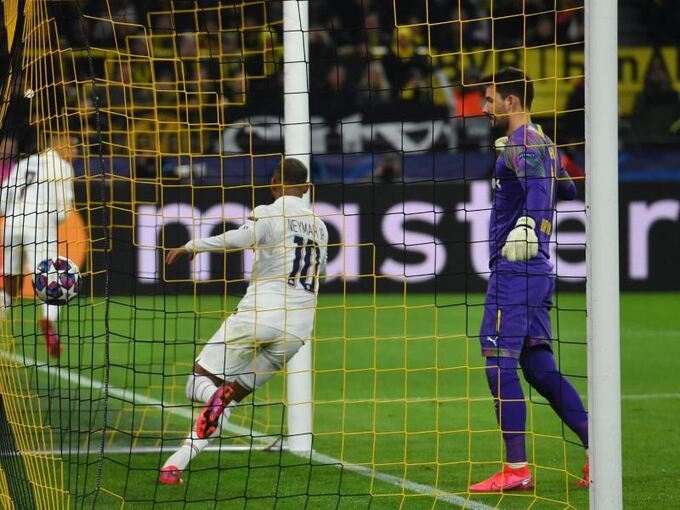 Dank Haaland Doppelpack Bvb Bezwingt Psg Und Tuchel Sport Ludwigsburger Kreiszeitung