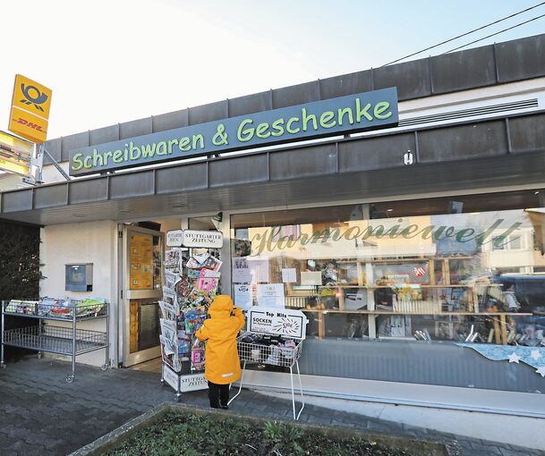 Der Schreibwarenladen mit Postfiliale von Karla Mehls in der Neckarweihinger Faldernstraße.Foto: Ramona Theiss
