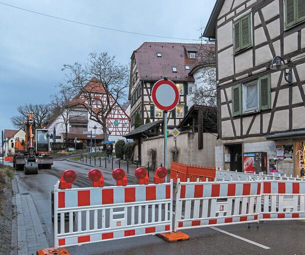 Derzeit ist die Kleinbottwarer Straße bis zur Klosterstraße gesperrt. Foto: Oliver Bürkle