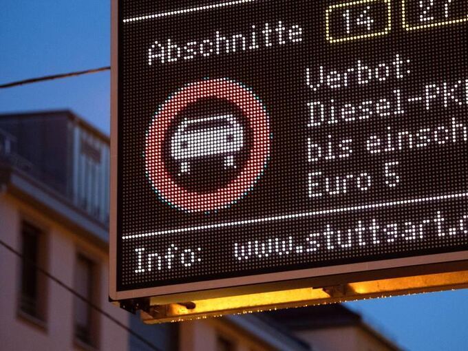 Dieselfahrverbot-Schild in Stuttgart