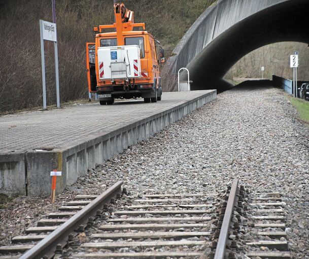 Ein Bahnsteig ohne Schienen: Bei Kleinglattbach wird das Ende der Bahnstrecke deutlich. Künftig sollen dort Radfahrer verkehren.Foto: Alfred Drossel