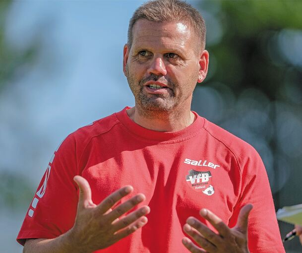 Hadert mit der Entscheidung des Vereins: VfB-Trainer Markus Koch.Foto: Baumann