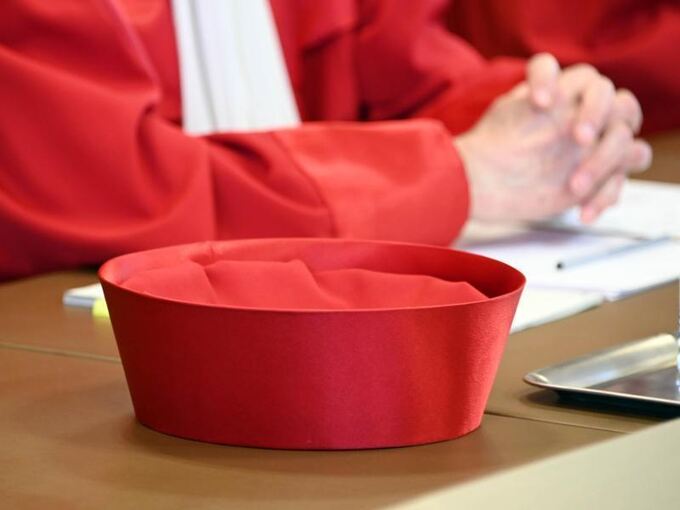 Das Barett eines Richters ist zu sehen Das Barett eines Richters ist zu sehen