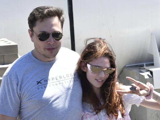 elon musk freut sich uber die geburt eines sohnes uberregionales ludwigsburger kreiszeitung