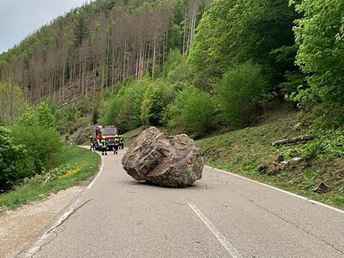 Nach Felssturz sollen 250 Tonnen Gestein gesprengt werden - Baden