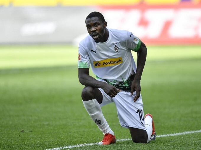 Auch Ohne Zuschauer Sieg Mit Emotionen Fur Gladbach Fussball Ludwigsburger Kreiszeitung