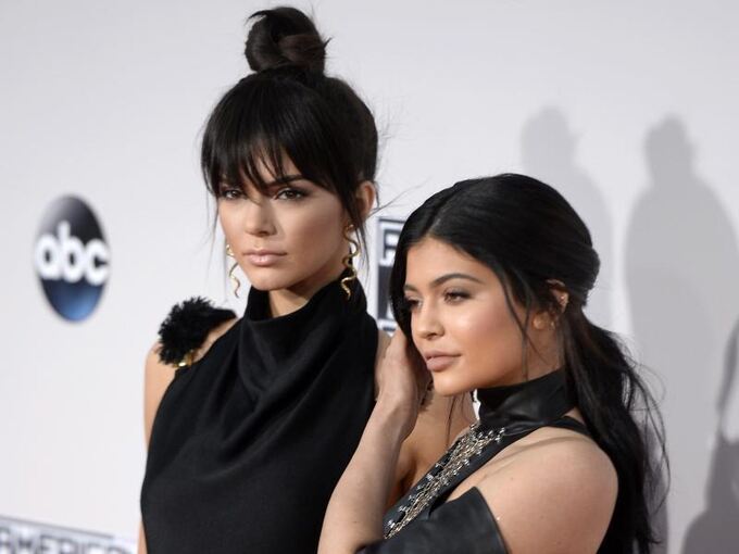 Kendall + Kylie Jenner