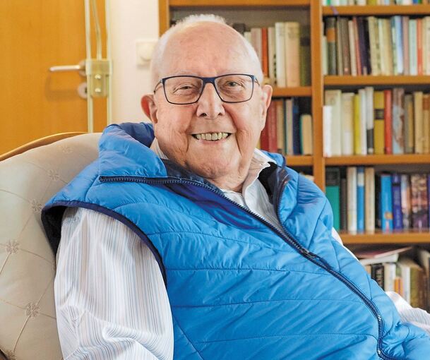 Otfried Ulshöfer bei seinem 90. Geburtstag im vergangenen Jahr. Foto: Holm Wolschendorf