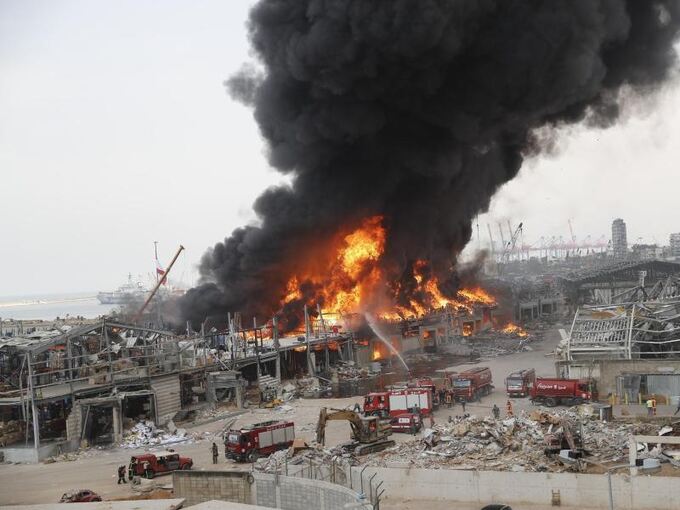 Wieder Feuer im Hafen von Beirut