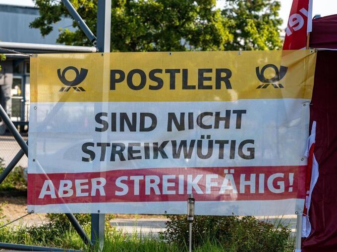 Warnstreiks bei der Post in Bayern