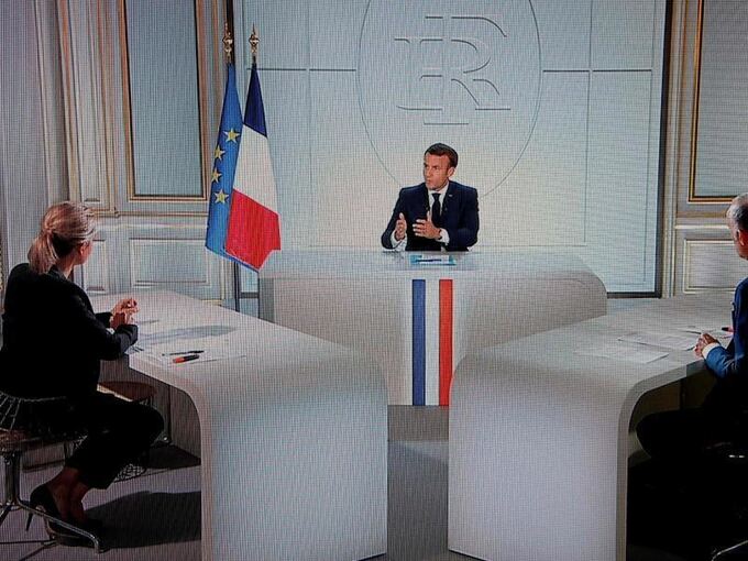 Frankreichs Präsident Macron im TV-Interview