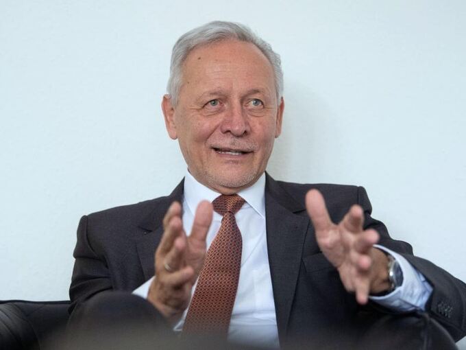 Wolfgang Grenke, Präsident des BWIHK