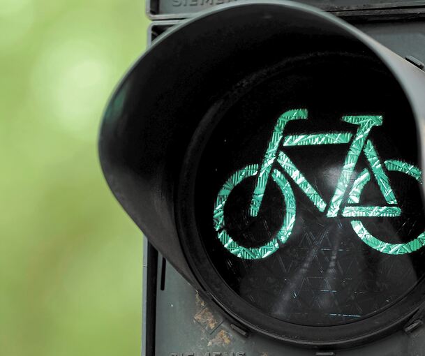 Vorfahrt fürs Fahrrad: Die Stadt Markgröningen will ihre Bürger motivieren, das Auto häufiger stehenzulassen. Foto: Marius Becker/dpa