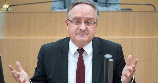 Baden-Württemberg geht nach Weihnachten in den Lockdown - Überregionales - Ludwigsburger ...