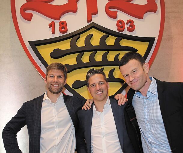Vorstand in Bedrängnis: Thomas Hitzlsperger (Vorsitzender, Sport), Stefan Heim (Finanzen) und Jochen Röttgermann (Marketing, v. l.) Foto: bm